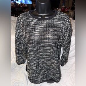 Max Studio 3/4 Sleeve Knit Top